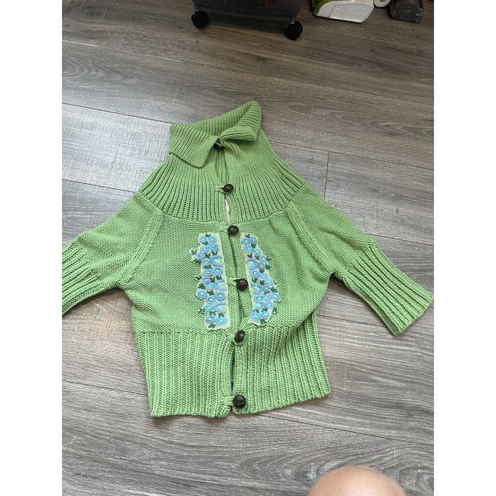 Free People Vintage Green Cropped Embroidered Knit Lite Cardigan Sweater sz med